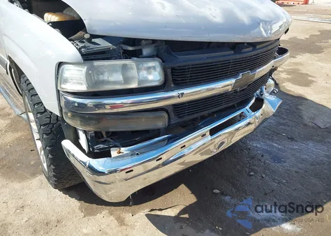 2004 Chevrolet Tahoe Lt из США, поврежденный, VIN 1GNEC13ZX4J300875
